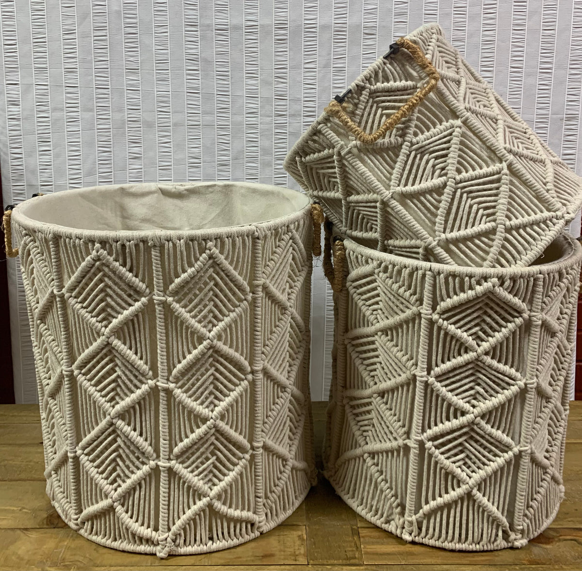Macrame Baskets from India/CREAM
