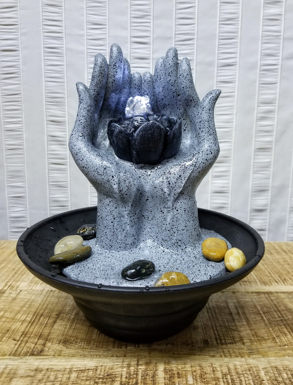 Fountain with Hands/Lotus