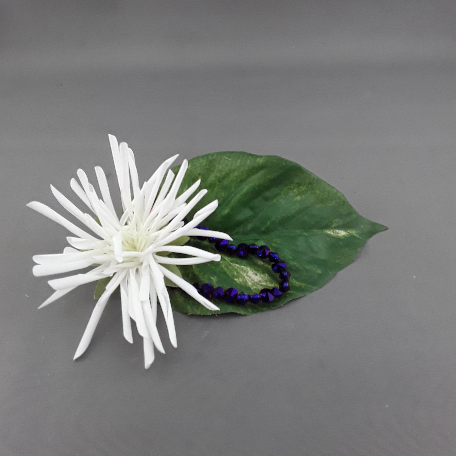 Metallic purple bracelet - Birdie’s Nest Inc 