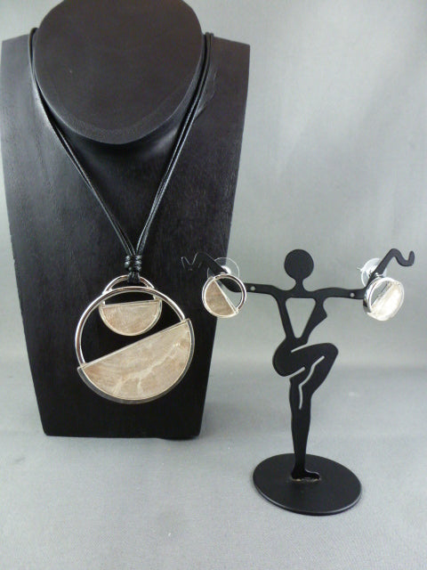 Fashion necklace and earring set FAN 1129 - Birdie’s Nest Inc 