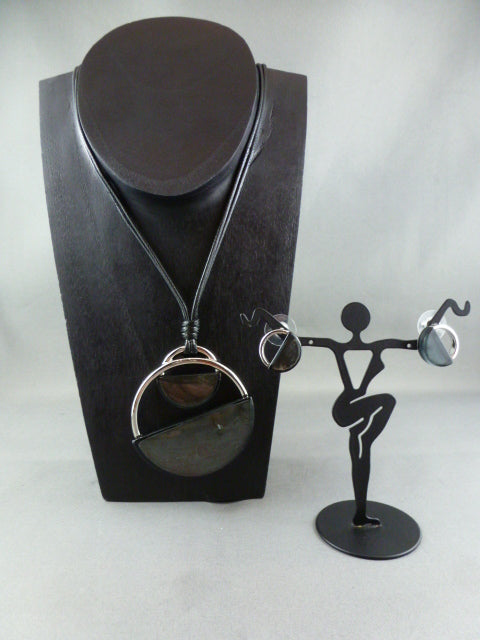 Fashion necklace and earring set FAN 1130 - Birdie’s Nest Inc 