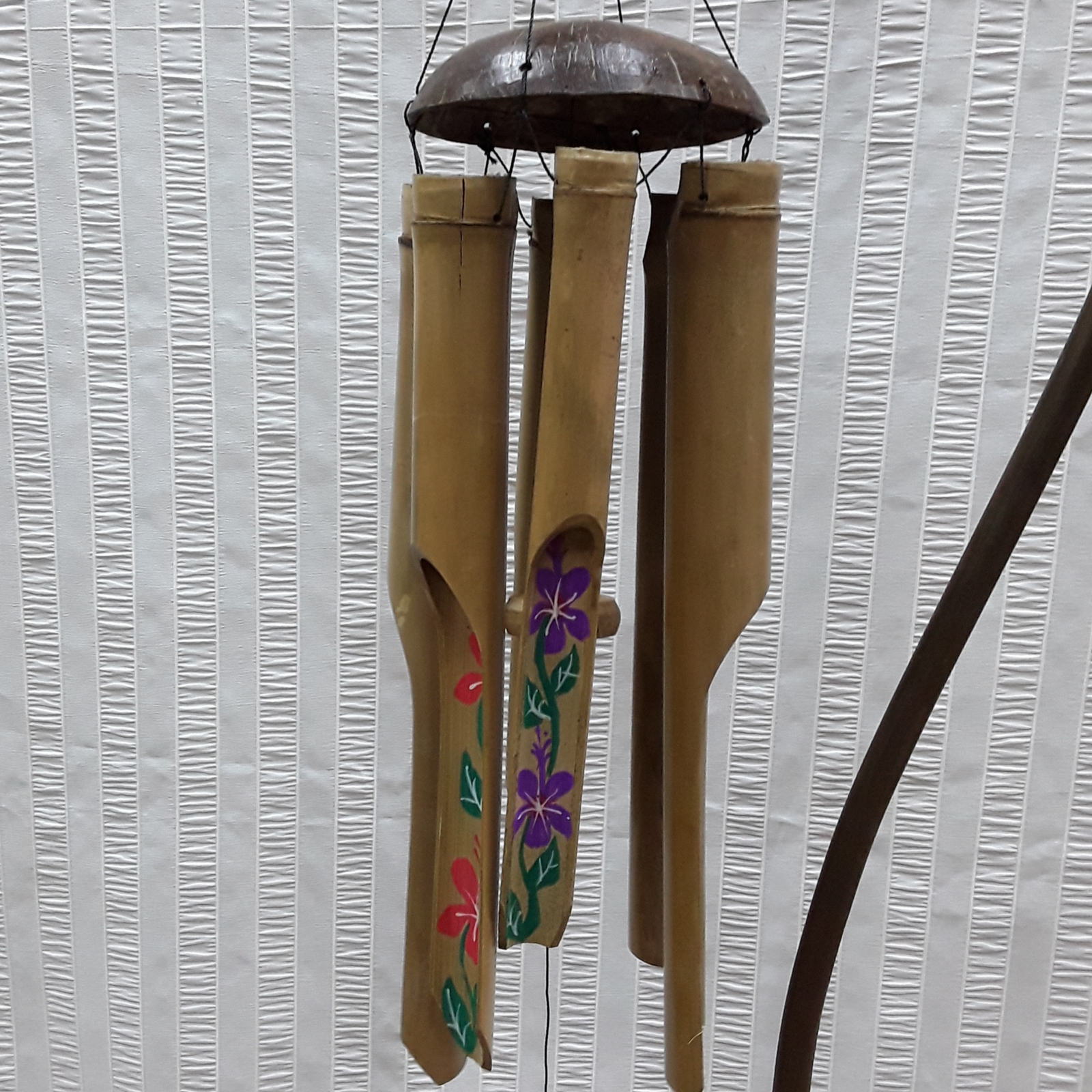 Hibiscus bamboo wind chime - Birdie’s Nest Inc 
