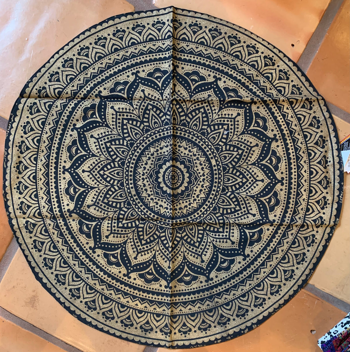 24” Roundies/India CLEARANCE